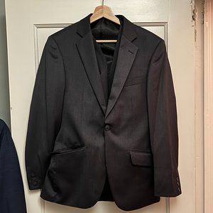 Men's Wearhouse Black Three Piece Suit (Jacket 36R / Pants 29W 36R)